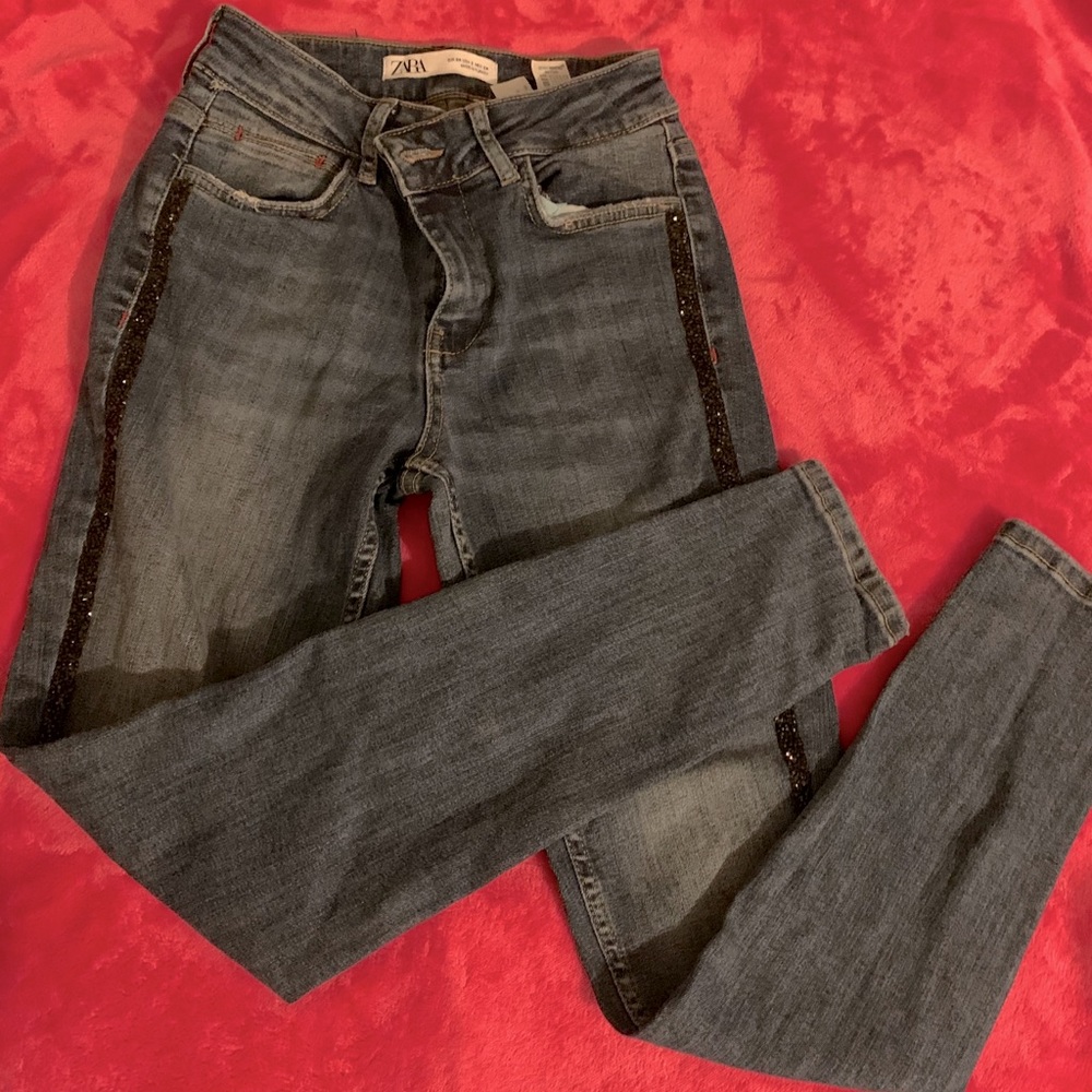 Zara jeans
